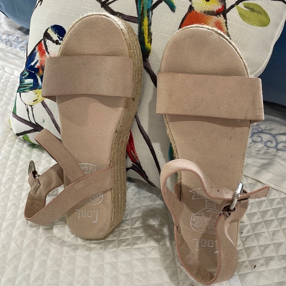 Cool my shoes pink suede sandals size 9.5